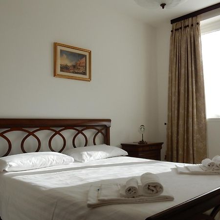Maccagno Golfo Gabella Lake Resort المظهر الخارجي الصورة