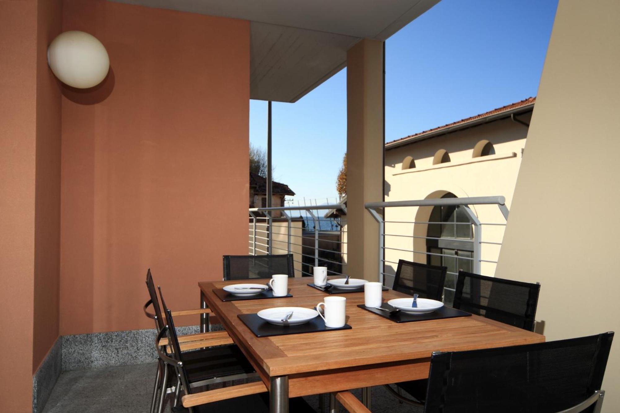 Maccagno Golfo Gabella Lake Resort الغرفة الصورة