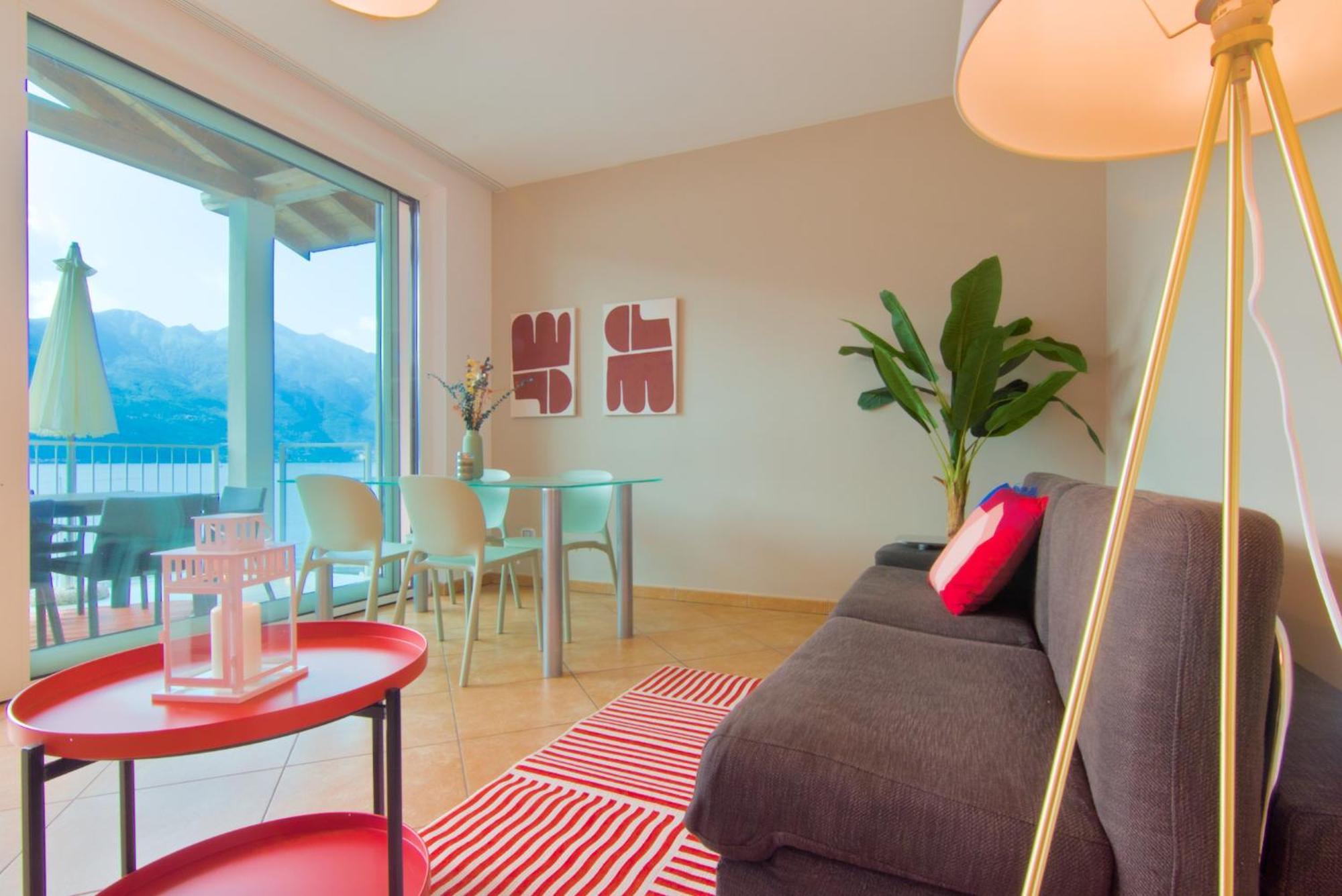 Maccagno Golfo Gabella Lake Resort الغرفة الصورة