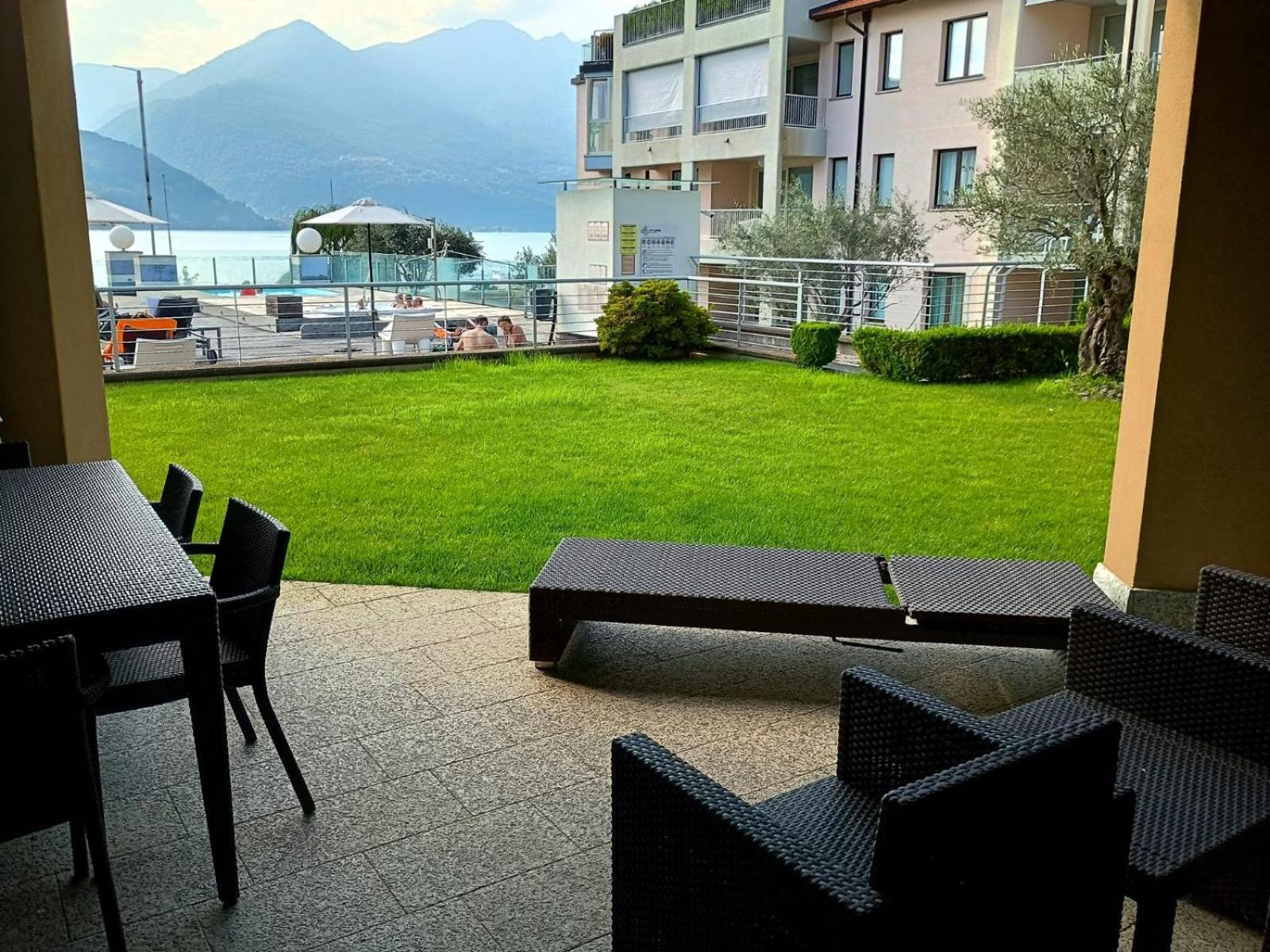 Maccagno Golfo Gabella Lake Resort المظهر الخارجي الصورة