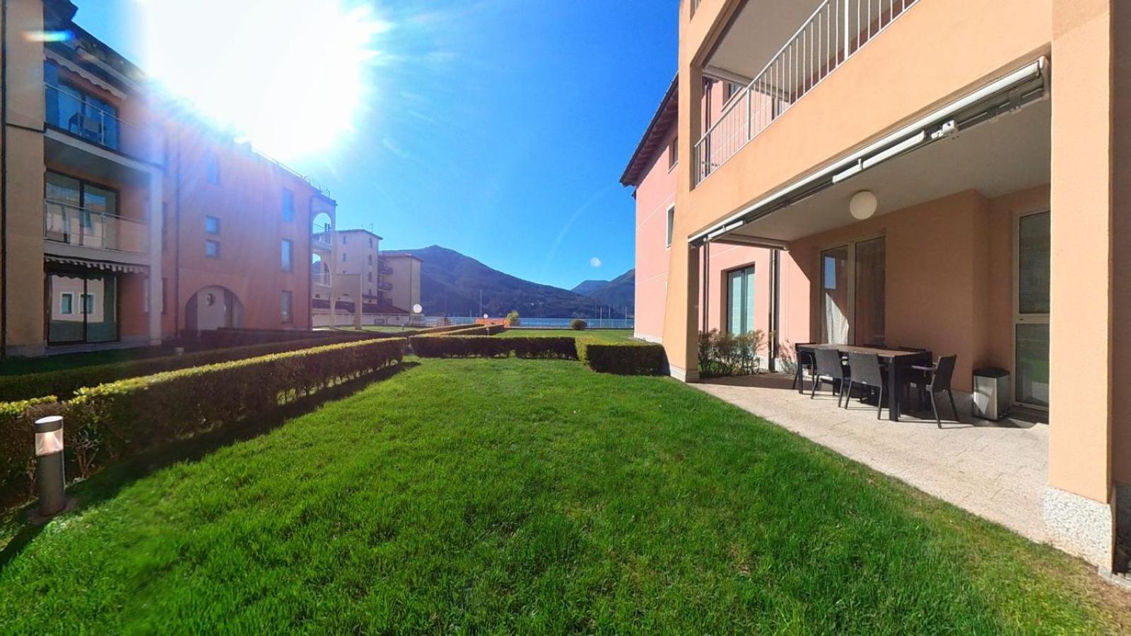 Maccagno Golfo Gabella Lake Resort المظهر الخارجي الصورة
